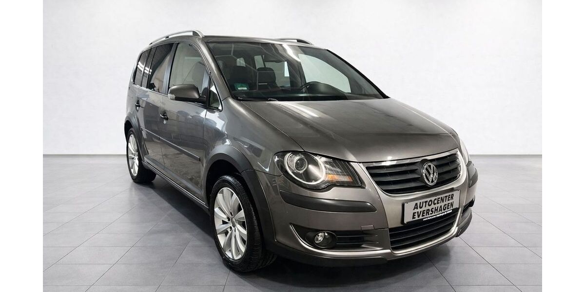 VW Touran 180.000 km 5.999 &euro; Rostock 18106