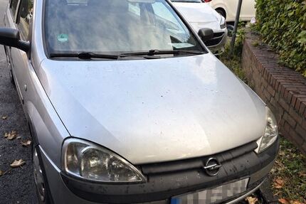 Opel Corsa 130.831 km 1.099 &euro; Hamburg 22053