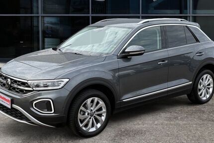 VW T-Roc 28.450 km 32.750 € Maulburg 79689