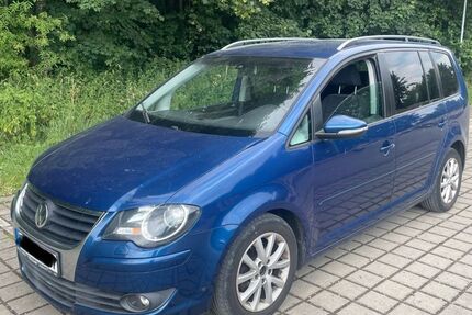 VW Touran 320.382 km 3.899 &euro; Obermeitingen 86836