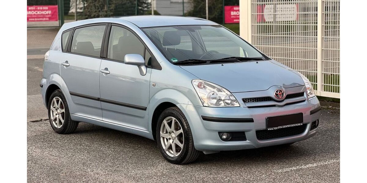 Toyota Corolla Verso 112.000 km 4.950 &euro; Essen 45329