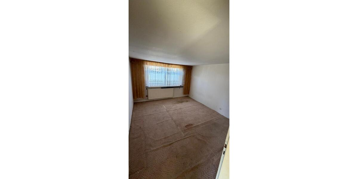 Einfamilienhaus Waltershausen - 5 Zimmer, 106 m&sup2;, 170.000&euro; | Angebot:26637368