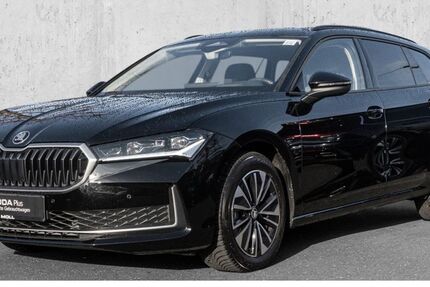 Skoda Superb 8.671 km 43.980 &euro; Düsseldorf 40474