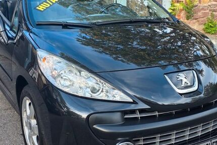 Peugeot 207 208.000 km 2.499 &euro; Karlsruhe 76131