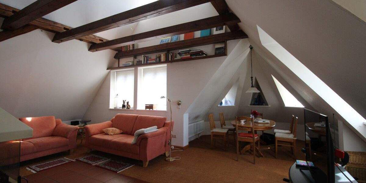 Etagenwohnung Gallmersgarten - 9 Zimmer, 286 m&sup2;, 249.000&euro; | Angebot:25677589