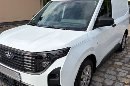 Ford Transit Courier 10.800 km 19.500 &euro; Erkner 15537