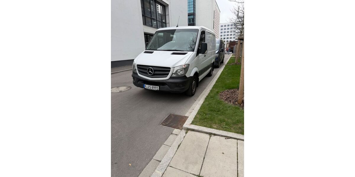 Mercedes-Benz Sprinter 305.339 km 10.999 &euro; München 80992