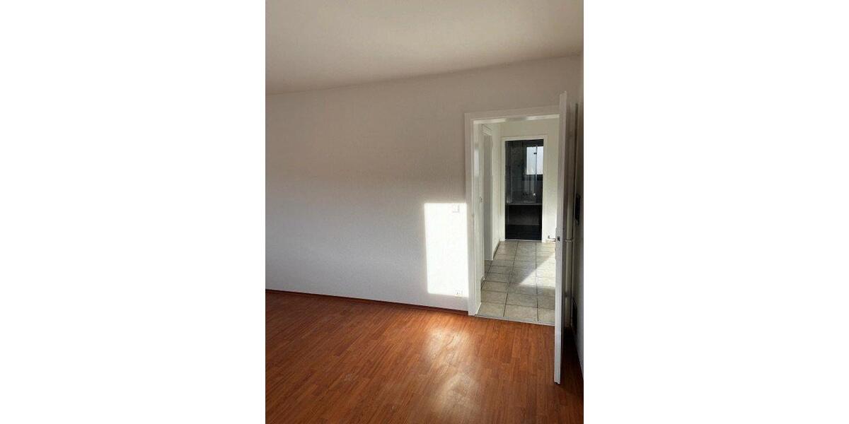 Etagenwohnung Hechingen - 3 Zimmer, 83 m&sup2;, 150.000&euro; | Angebot:26300109