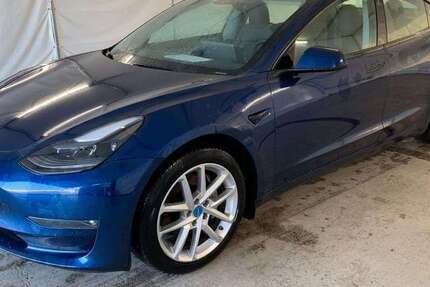 Tesla Model 3 100.000 km 25.450 &euro; Herges-Hallenberg 98587