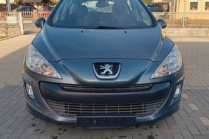 Peugeot 308 182.000 km 3.490 &euro; Kuchenheim 53881
