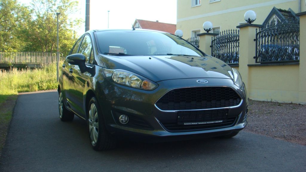 Ford Fiesta 82.194 km 5.490 &euro; Mechterstädt 99880