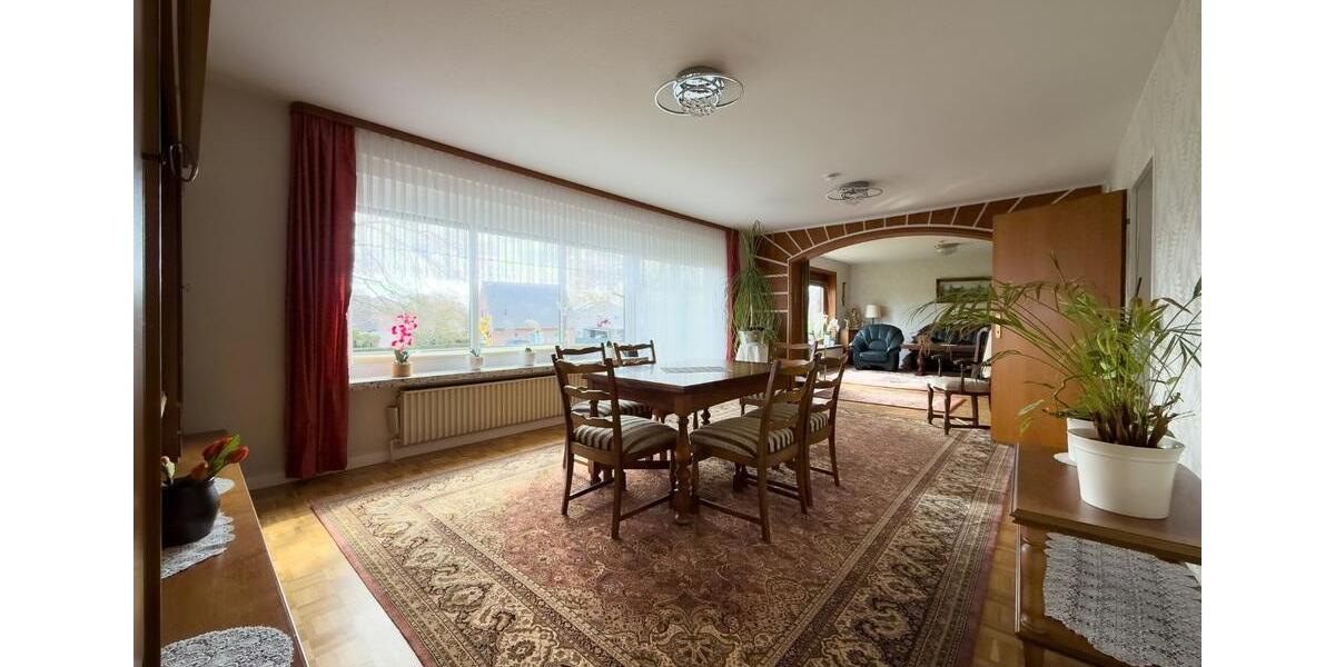 Einfamilienhaus Quarnbek - 7 Zimmer, 226 m&sup2;, 649.000&euro; | Angebot:26038300