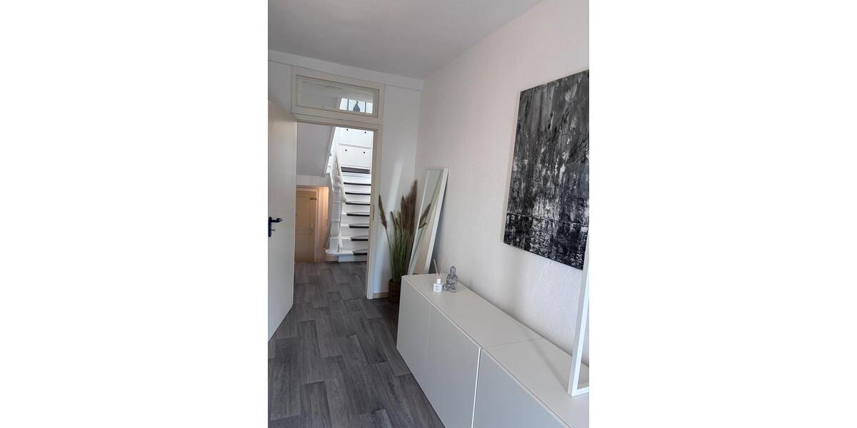 Einfamilienhaus Fuldatal - 7 Zimmer, 200 m&sup2;, 410.000&euro; | Angebot:26855758