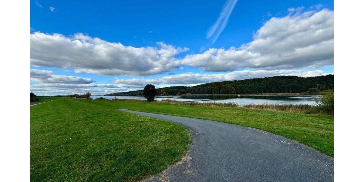 Traumhafte Haushälfte an der Elbe von Privat* Neubau* 4 zimmer