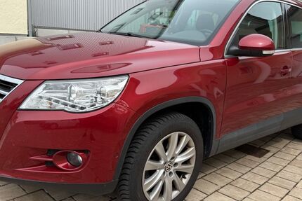 VW Tiguan 182.500 km 6.900 &euro; Langenneufnach bei Augsburg 86863