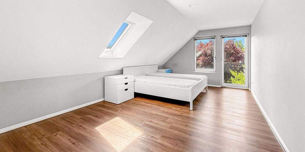 Mehrfamilienhaus, Wohnhaus Heide Süderholm - 6 Zimmer, 195 m&sup2;, 2.290&euro; | Angebot:25997333