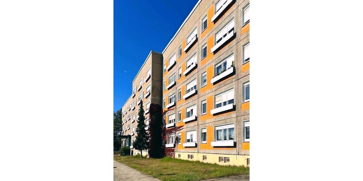 Etagenwohnung Hoyerswerda Neustadt - 1 Zimmer, 30 m&sup2;, 172&euro; | Angebot:26906452