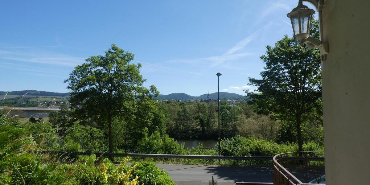 Top Lage- Baugrundstück mit herrlichem Saarblick in zentraler Lage von Saarburg - Grundstück Saarburg | Angebot:22052795