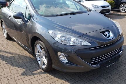 Peugeot 308 83.000 km 4.600 &euro; Offenburg 77654