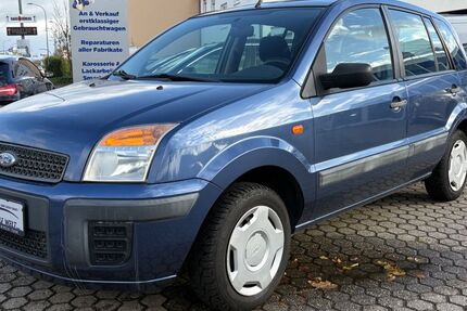 Ford Fusion 155.200 km 2.490 € Zülpich 53909