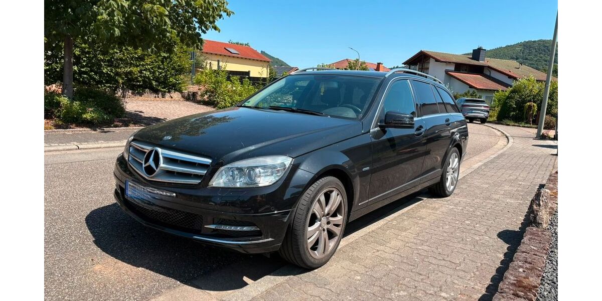 Mercedes-Benz C 180 203.812 km 4.000 &euro; Merzalben 66978