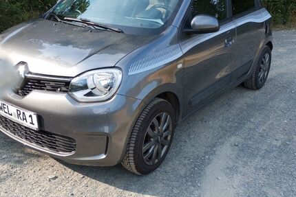 Renault Twingo 115.000 km 7.499 &euro; Selters 65618