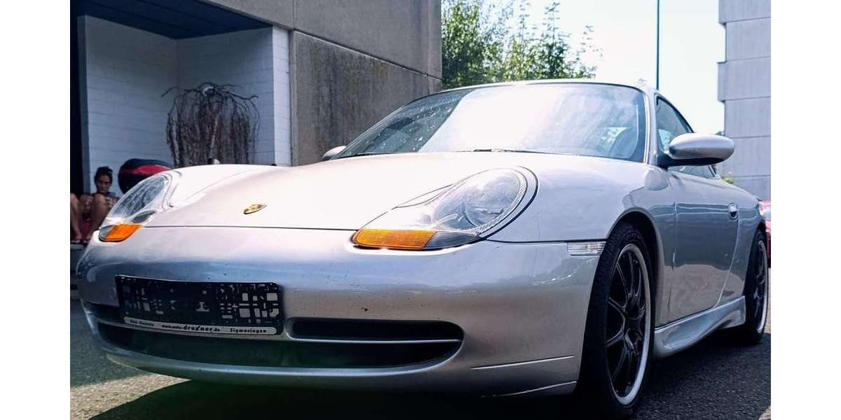 Porsche 911 Carrera Coupe 148.640 km 26.900 &euro; Wald-Glashütte 88639