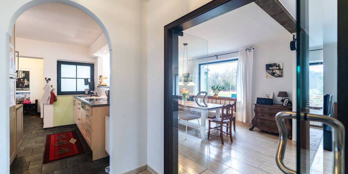 Einfamilienhaus Weeze - 8 Zimmer, 199 m&sup2;, 650.000&euro; | Angebot:26276184