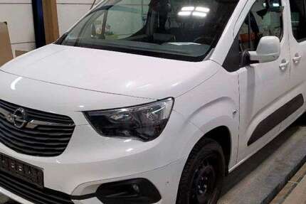 Opel Combo 198.900 km 10.900 &euro; Goslar 38644