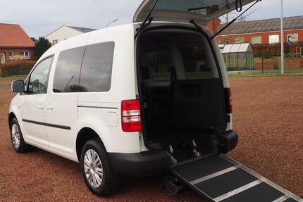 VW Caddy 89.559 km 24.990 € Südkirchen 59394