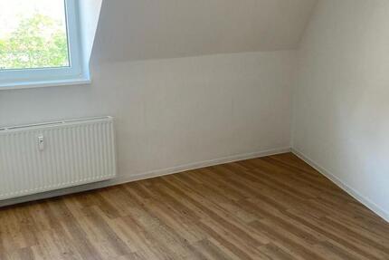 117,04 qm Frisch sanierte 4 Zimmer Wohnung in Strausberg zu vermieten 4 zimmer