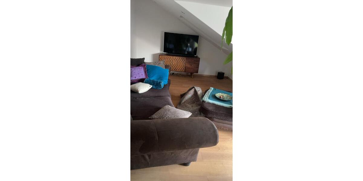 Dachgeschoßwohnung Kumhausen - 3 Zimmer, 78 m&sup2;, 1.300&euro; | Angebot:26399617