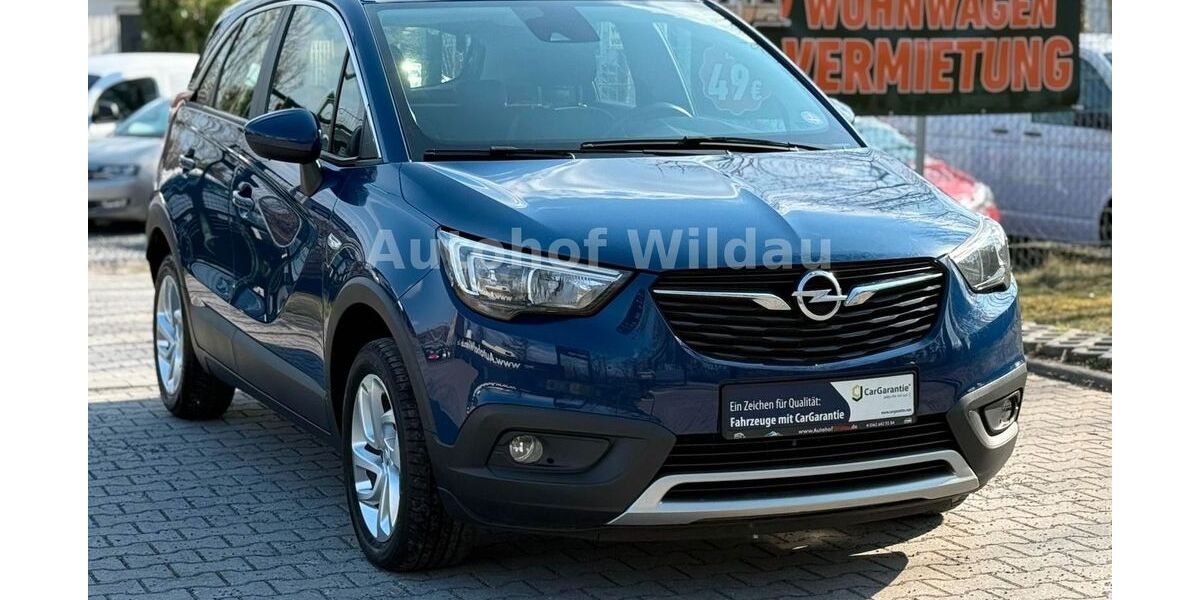 Opel Crossland (X) 102.691 km 8.990 &euro; Wildau 15745