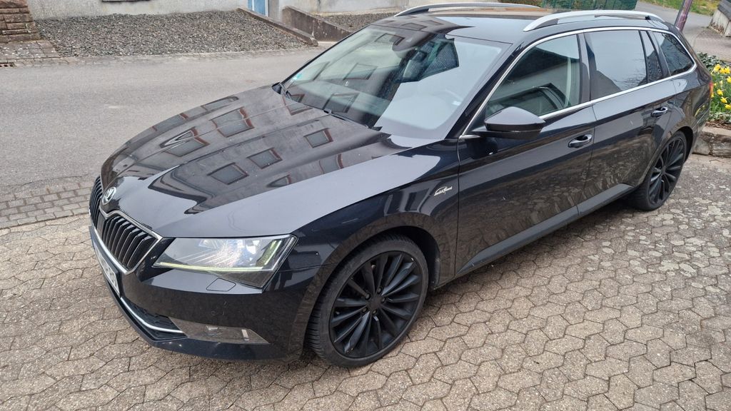 Skoda Superb 254.000 km 13.999 &euro; Lingerhahn 56291