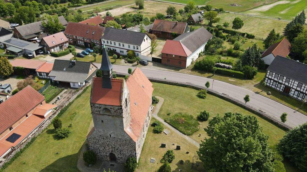 Bauernhaus, Landhaus Kalbe (Milde) Altmersleben - 9 Zimmer, 296 m&sup2;, 280.000&euro; | Angebot:24031811