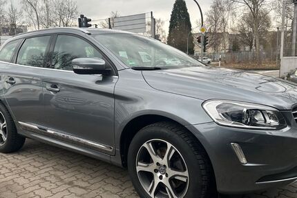 Volvo XC60 128.000 km 18.990 &euro; Norderstedt 22851