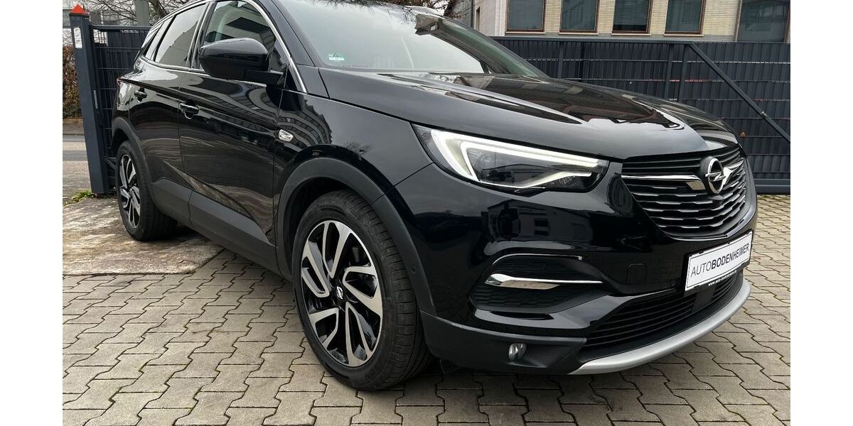 Opel Grandland (X) 89.542 km 17.900 &euro; Frankfurt am Main / Bergen-Enkheim 60388