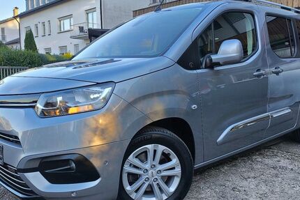 Toyota Proace City 32.460 km 28.450 € Solingen 42657