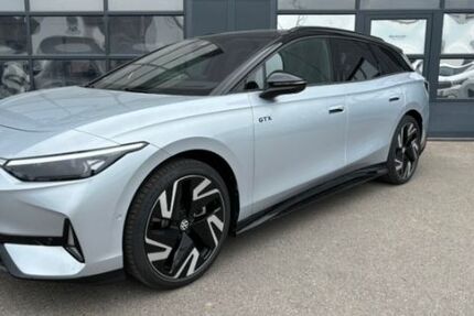 VW ID.7 8.880 km 52.850 € Regensburg 93055