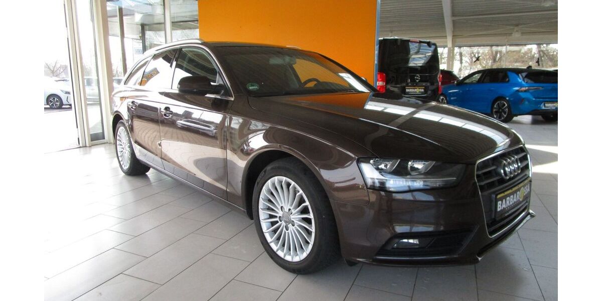 Audi A4 102.000 km 10.890 &euro; Artern 06556
