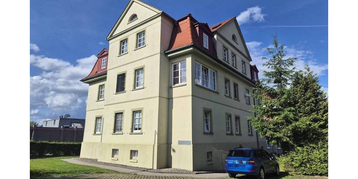 Etagenwohnung Gotha - 3 Zimmer, 82 m&sup2;, 635&euro; | Angebot:26779137