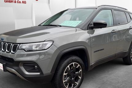Jeep Compass 19.500 km 29.990 &euro; Lübeck 23554