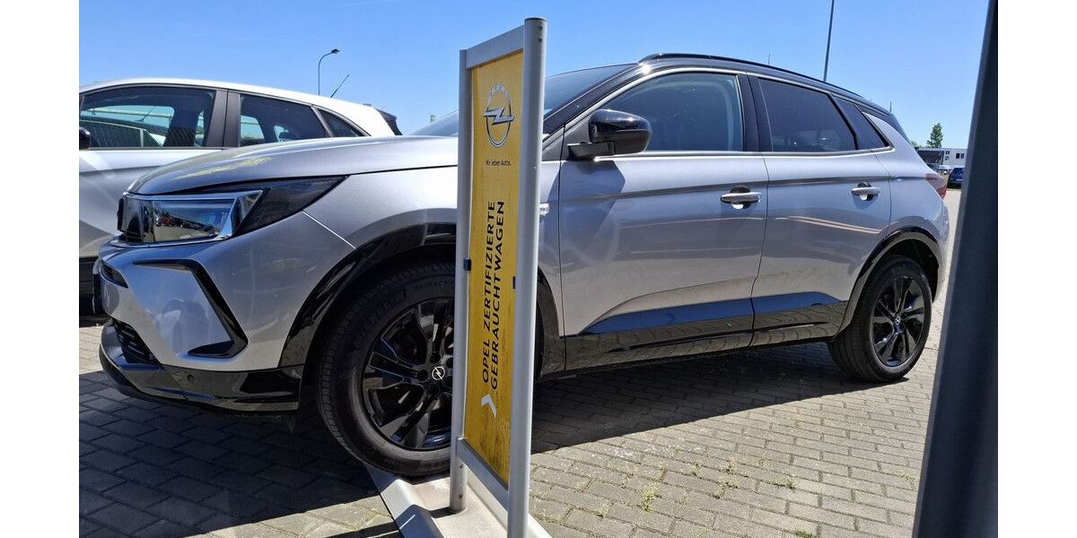 Opel Grandland (X) 37.607 km 25.590 &euro; Rathenow 14712