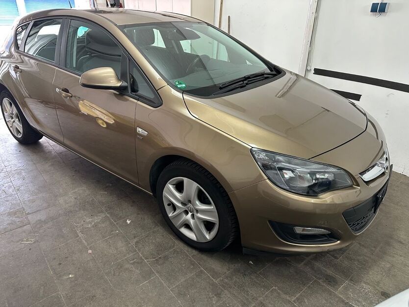 Opel Astra 210.000 km 4.700 € ESSEN 45326