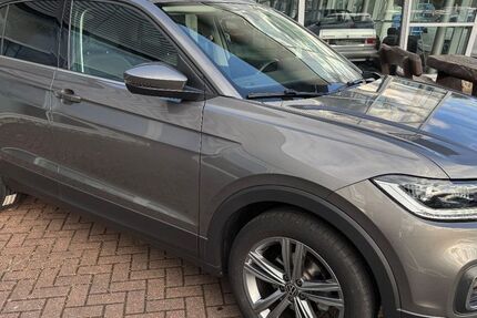 VW T-Cross 21.269 km 17.490 &euro; Eppelborn-Neububach 66571