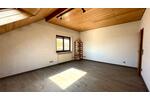 Dachgeschoßwohnung Lorch - 2.5 Zimmer, 88 m&sup2;, 255.000&euro; | Angebot:26703541