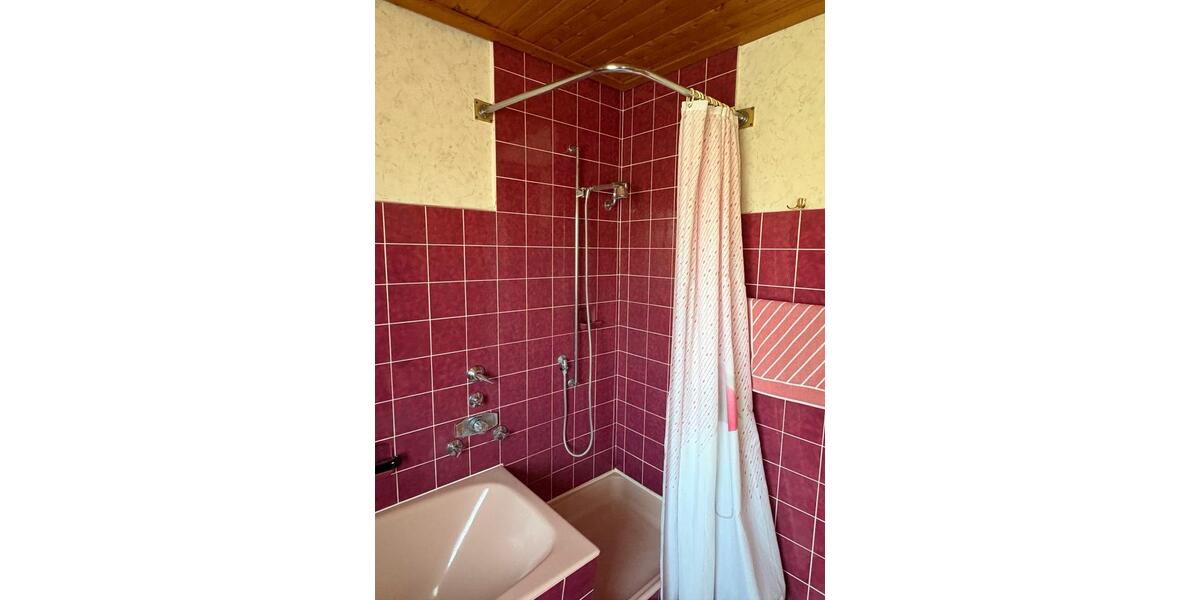 Einfamilienhaus Pirmasens - 5 Zimmer, 125 m&sup2;, 220.000&euro; | Angebot:26312462