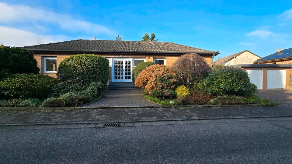 Einfamilienhaus Kerpen Balkhausen - 6 Zimmer, 170 m&sup2;, 2.150&euro; | Angebot:24833341