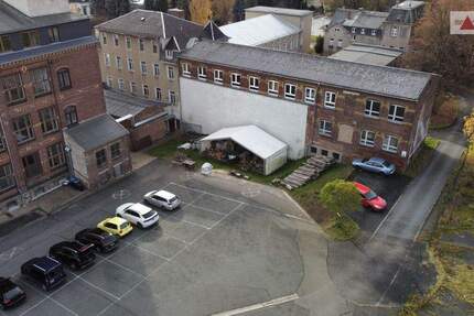 Wohn- & Gewerbekomplex Reichenbach (Raum Zwickau): 5 Gebäude für Lager, Büros & Lofts, teilvermietet zimmer