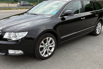 Skoda Superb 182.000 km 5.000 &euro; Osnabrück 49074